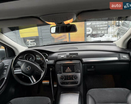 Серый Мерседес Р-Класс, объемом двигателя 3 л и пробегом 256 тыс. км за 11900 $, фото 33 на Automoto.ua
