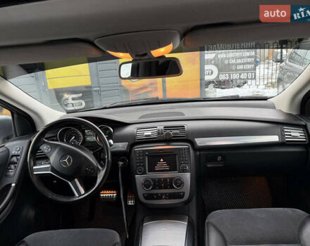 Сірий Мерседес Р-Клас, об'ємом двигуна 2.99 л та пробігом 499 тис. км за 10900 $, фото 33 на Automoto.ua