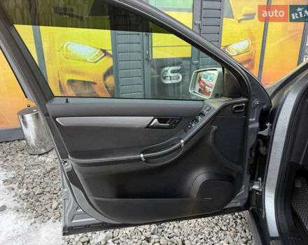 Сірий Мерседес Р-Клас, об'ємом двигуна 2.99 л та пробігом 499 тис. км за 10900 $, фото 38 на Automoto.ua