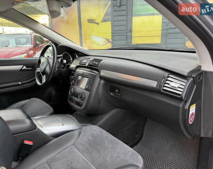 Серый Мерседес Р-Класс, объемом двигателя 3 л и пробегом 256 тыс. км за 11900 $, фото 28 на Automoto.ua