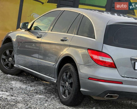 Серый Мерседес Р-Класс, объемом двигателя 2.99 л и пробегом 499 тыс. км за 10900 $, фото 19 на Automoto.ua