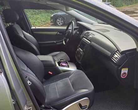 Серый Мерседес Р-Класс, объемом двигателя 2.99 л и пробегом 310 тыс. км за 11900 $, фото 3 на Automoto.ua