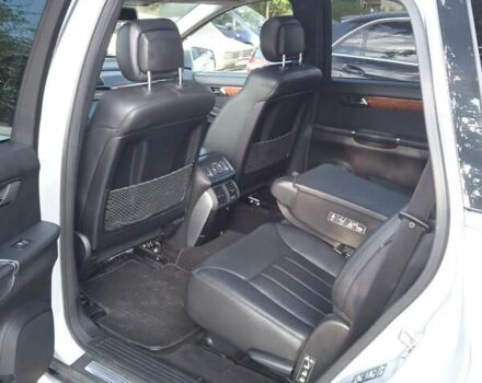 Серый Мерседес Р-Класс, объемом двигателя 3.5 л и пробегом 268 тыс. км за 10000 $, фото 13 на Automoto.ua