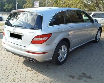 Серый Мерседес Р-Класс, объемом двигателя 3.5 л и пробегом 268 тыс. км за 10000 $, фото 6 на Automoto.ua