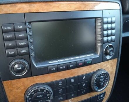 Серый Мерседес Р-Класс, объемом двигателя 3.5 л и пробегом 268 тыс. км за 10000 $, фото 20 на Automoto.ua