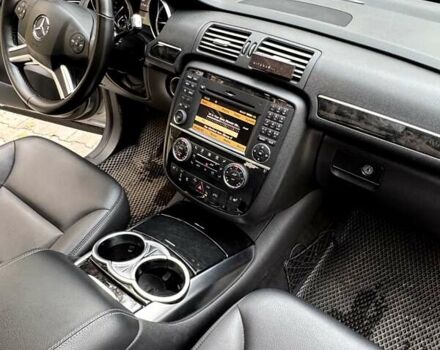 Серый Мерседес Р-Класс, объемом двигателя 3 л и пробегом 270 тыс. км за 16500 $, фото 25 на Automoto.ua