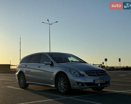 Серый Мерседес Р-Класс, объемом двигателя 3 л и пробегом 320 тыс. км за 10500 $, фото 7 на Automoto.ua