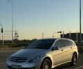 Сірий Мерседес Р-Клас, об'ємом двигуна 3 л та пробігом 370 тис. км за 9000 $, фото 2 на Automoto.ua