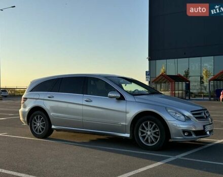 Серый Мерседес Р-Класс, объемом двигателя 3 л и пробегом 320 тыс. км за 10500 $, фото 8 на Automoto.ua