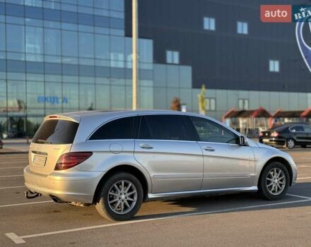 Серый Мерседес Р-Класс, объемом двигателя 3 л и пробегом 320 тыс. км за 10500 $, фото 11 на Automoto.ua