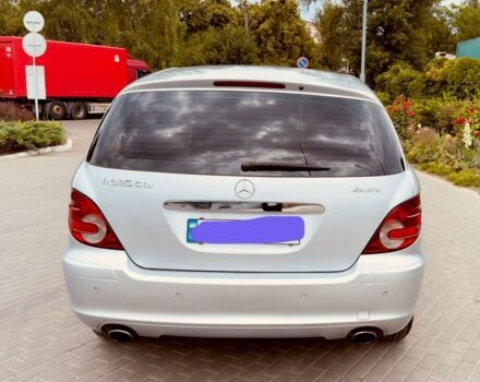 Серый Мерседес Р-Класс, объемом двигателя 3 л и пробегом 340 тыс. км за 5500 $, фото 3 на Automoto.ua