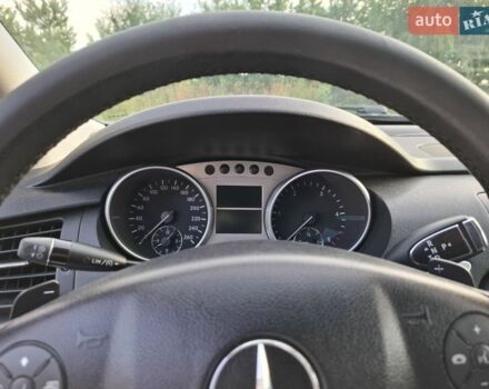 Сірий Мерседес Р-Клас, об'ємом двигуна 3 л та пробігом 323 тис. км за 9050 $, фото 4 на Automoto.ua