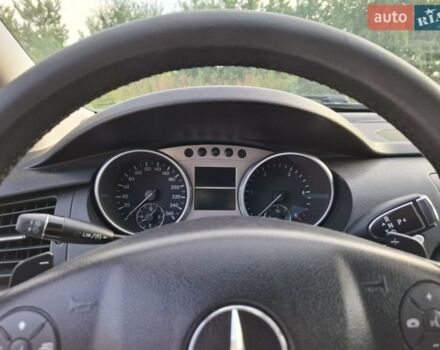 Сірий Мерседес Р-Клас, об'ємом двигуна 3 л та пробігом 323 тис. км за 8888 $, фото 4 на Automoto.ua