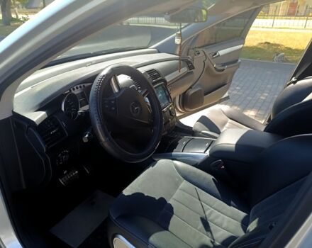 Серый Мерседес Р-Класс, объемом двигателя 3 л и пробегом 284 тыс. км за 8400 $, фото 5 на Automoto.ua