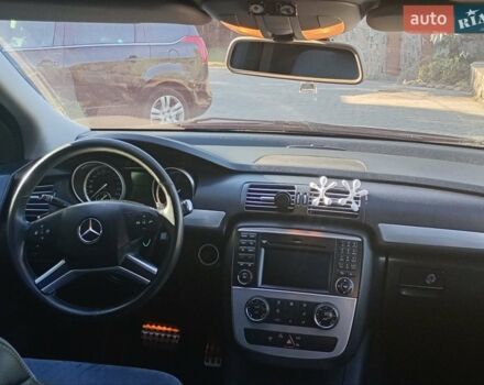 Сірий Мерседес Р-Клас, об'ємом двигуна 2.99 л та пробігом 210 тис. км за 14300 $, фото 6 на Automoto.ua