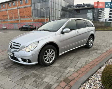 Серый Мерседес Р-Класс, объемом двигателя 3.2 л и пробегом 360 тыс. км за 7200 $, фото 1 на Automoto.ua