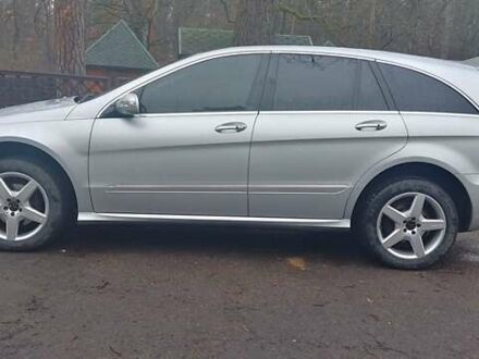 Серый Мерседес Р-Класс, объемом двигателя 2.99 л и пробегом 360 тыс. км за 8000 $, фото 1 на Automoto.ua