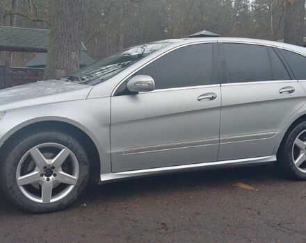 Серый Мерседес Р-Класс, объемом двигателя 3 л и пробегом 360 тыс. км за 8000 $, фото 1 на Automoto.ua