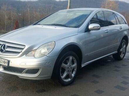 Серый Мерседес Р-Класс, объемом двигателя 3 л и пробегом 270 тыс. км за 7900 $, фото 1 на Automoto.ua