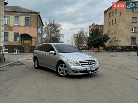 Серый Мерседес Р-Класс, объемом двигателя 2.99 л и пробегом 282 тыс. км за 6200 $, фото 1 на Automoto.ua