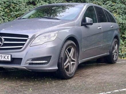 Серый Мерседес Р-Класс, объемом двигателя 2.99 л и пробегом 310 тыс. км за 11900 $, фото 1 на Automoto.ua