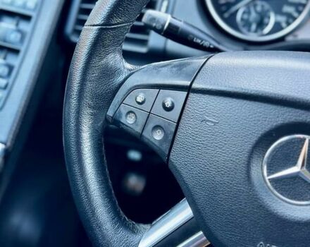 Синій Мерседес Р-Клас, об'ємом двигуна 3 л та пробігом 407 тис. км за 9500 $, фото 19 на Automoto.ua