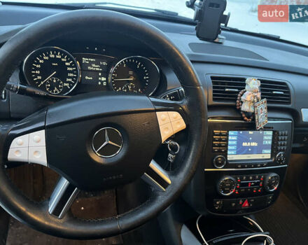 Синій Мерседес Р-Клас, об'ємом двигуна 2.99 л та пробігом 318 тис. км за 11000 $, фото 10 на Automoto.ua