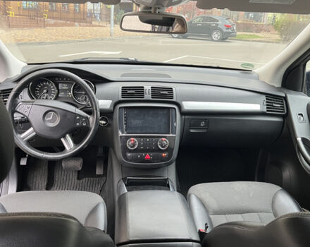 Синій Мерседес Р-Клас, об'ємом двигуна 2.99 л та пробігом 298 тис. км за 8000 $, фото 13 на Automoto.ua