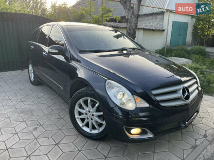 Синий Мерседес Р-Класс, объемом двигателя 2.99 л и пробегом 300 тыс. км за 7800 $, фото 1 на Automoto.ua