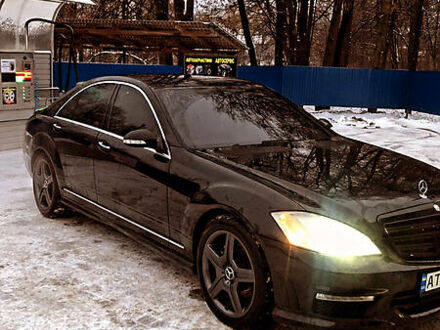 Мерседес С 320 2006 в Долине на Automoto.ua Черный Мерседес С 320, объемом двигателя 3 л и пробегом 260 тыс. км за 12200 $, фото 1 на Automoto.ua