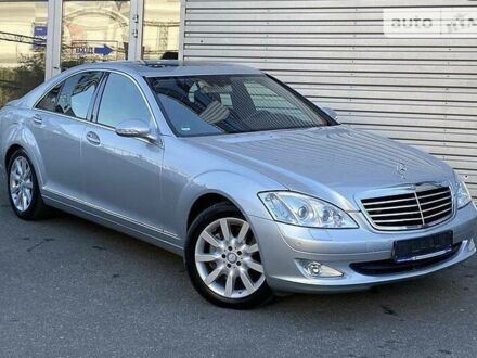 Мерседес С 320 2009 в Киеве на Automoto.ua Серый Мерседес С 320, объемом двигателя 3 л и пробегом 191 тыс. км за 18850 $, фото 1 на Automoto.ua