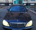 Синий Мерседес С 320, объемом двигателя 3.2 л и пробегом 390 тыс. км за 3000 $, фото 1 на Automoto.ua