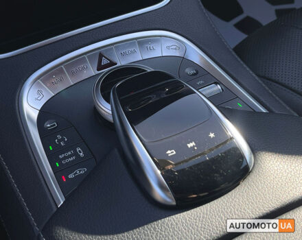 Черный Мерседес С 350, объемом двигателя 3 л и пробегом 170 тыс. км за 49990 $, фото 17 на Automoto.ua