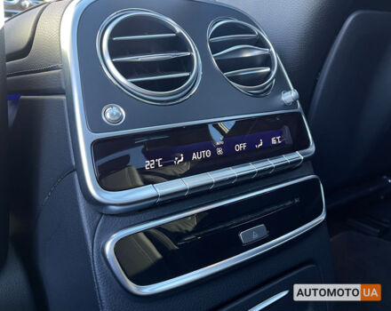 Черный Мерседес С 350, объемом двигателя 3 л и пробегом 170 тыс. км за 49990 $, фото 13 на Automoto.ua