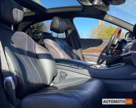 Черный Мерседес С 350, объемом двигателя 3 л и пробегом 170 тыс. км за 49990 $, фото 10 на Automoto.ua