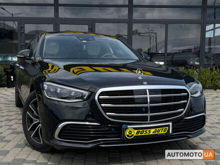 Мерседес С 350 2020 в Мукачеве на Automoto.ua Черный Мерседес С 350, объемом двигателя 3 л и пробегом 45 тыс. км за 105000 $, фото 1 на Automoto.ua