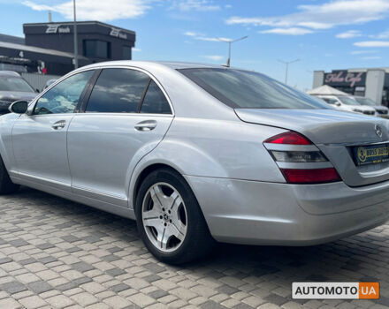 Сірий Мерседес С 350, об'ємом двигуна 3.5 л та пробігом 316 тис. км за 8800 $, фото 4 на Automoto.ua