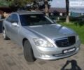 Сірий Мерседес С 350, об'ємом двигуна 3.5 л та пробігом 174 тис. км за 16900 $, фото 1 на Automoto.ua