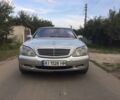 Серый Мерседес С 430, объемом двигателя 4.3 л и пробегом 270 тыс. км за 8400 $, фото 1 на Automoto.ua