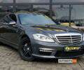 Серый Мерседес С 500, объемом двигателя 5.5 л и пробегом 233 тыс. км за 13500 $, фото 1 на Automoto.ua