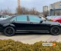 Чорний Мерседес С 550, об'ємом двигуна 5.5 л та пробігом 273 тис. км за 11999 $, фото 6 на Automoto.ua