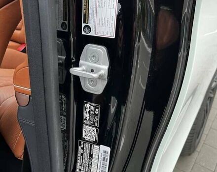 Білий Мерседес С Клас, об'ємом двигуна 3.98 л та пробігом 36 тис. км за 90000 $, фото 31 на Automoto.ua