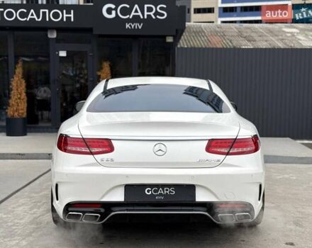 Белый Мерседес С Класс, объемом двигателя 4.66 л и пробегом 144 тыс. км за 41000 $, фото 4 на Automoto.ua