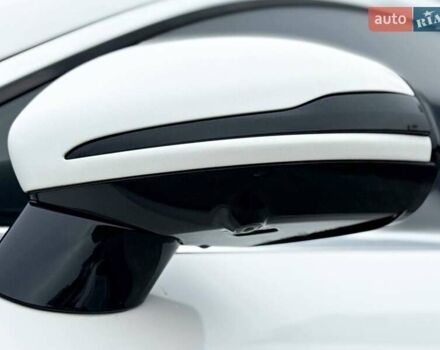 Белый Мерседес С Класс, объемом двигателя 4.66 л и пробегом 144 тыс. км за 41000 $, фото 14 на Automoto.ua