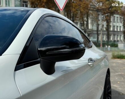 Мерседес С Класс 2016 в Киеве на Automoto.ua Белый Мерседес С Класс, объемом двигателя 3 л и пробегом 88 тыс. км за 30940 $, фото 22 на Automoto.ua