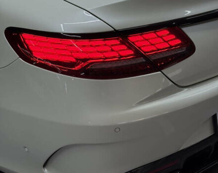 Білий Мерседес С Клас, об'ємом двигуна 4.7 л та пробігом 102 тис. км за 49000 $, фото 10 на Automoto.ua