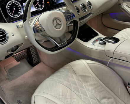 Білий Мерседес С Клас, об'ємом двигуна 4.7 л та пробігом 102 тис. км за 49000 $, фото 18 на Automoto.ua