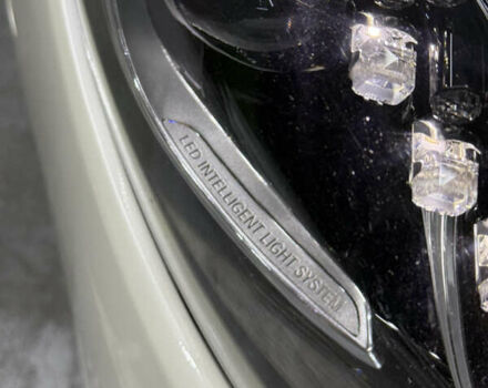 Білий Мерседес С Клас, об'ємом двигуна 4.7 л та пробігом 102 тис. км за 49000 $, фото 7 на Automoto.ua