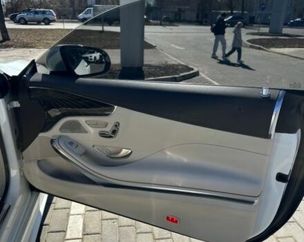 Белый Мерседес С Класс, объемом двигателя 3 л и пробегом 43 тыс. км за 75000 $, фото 26 на Automoto.ua