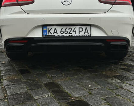 Белый Мерседес С Класс, объемом двигателя 3.98 л и пробегом 75 тыс. км за 60500 $, фото 17 на Automoto.ua